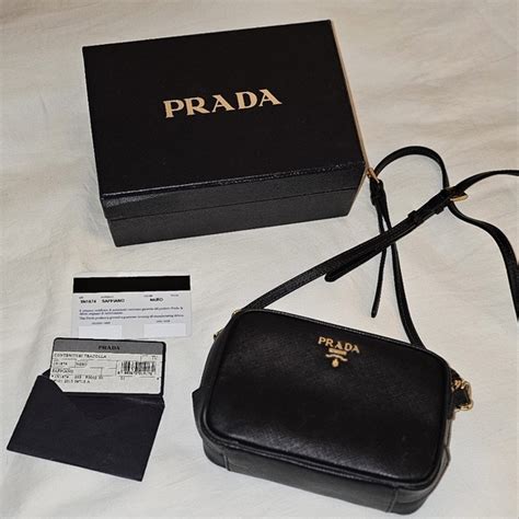 prada contenitore tracolla